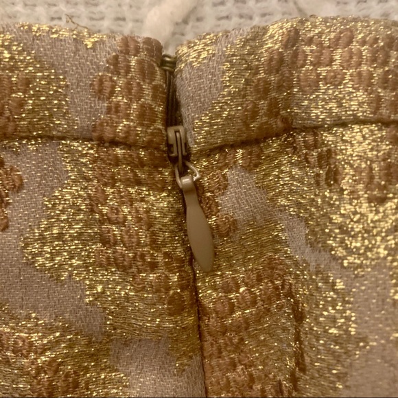 Immaculate J Crew Goldenrod metallic miniskirt 🌼 - Picture 5 of 6